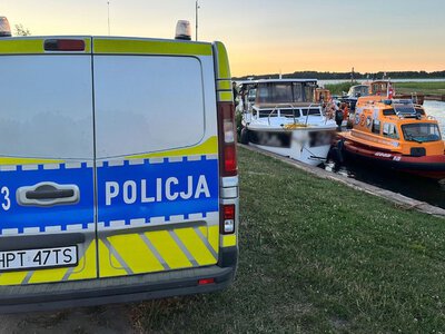 Sternik wiózł motorówką trójkę dzieci. Był tak pijany, że usnął