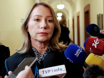Zmowa milczenia w polskich szpitalach. Mec. Budzowska: Lekarze piszą dokumentację medyczną pod prokuratora