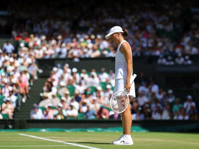 Co dalej z Igą Świątek? Pięć pytań, na które trzeba odpowiedzieć po Wimbledonie