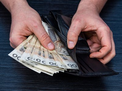 Płacą 550 zł na rękę za godzinę. W tej branży brakuje ludzi do pracy