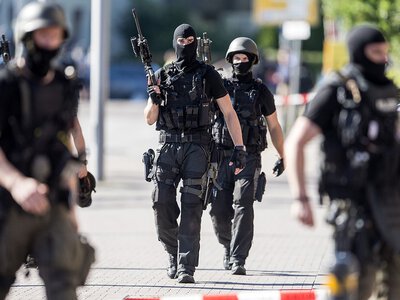 Atak w szkole w Górnej Bawarii. Policja zatrzymała napastnika