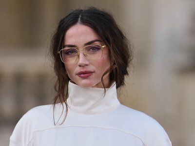 Nosisz okulary? W tych 3 fryzurach będziesz wyglądać świetnie