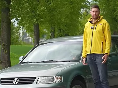 Wystarczył jeden bak paliwa. 28-letni samochód przejechał 2398 kilometrów