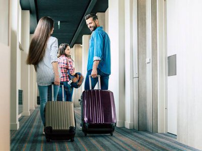 Czym możesz się zarazić w hotelu? Te choroby to niechciane „pamiątki” z urlopu. Na to musisz uważać, aby nie zachorować