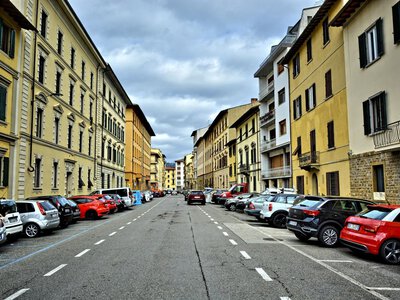 Największe pułapki parkingowe dla turystów. Tam mandaty sypią się seryjnie