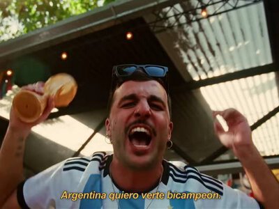 Polubił ją sam Leo Messi. Argentyńska piosenka stała się (nie)oficjalnym hymnem. Mamo zrobiłem to!