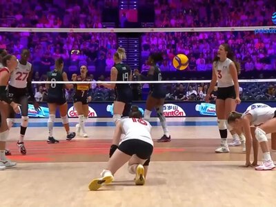 Pościg mistrzyń świata. Później nokaut w tie-breaku [WIDEO]