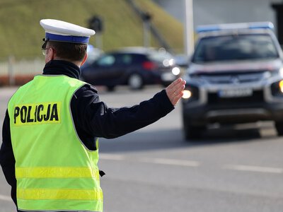 Kierowcy muszą mieć te 2 rzeczy podczas kontroli. Zaraz dojdzie kolejna