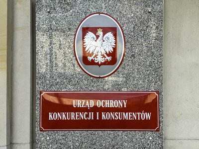 UOKiK uderzył w influencerów. Ucierpieć miały dzieci