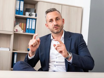 Duma narodowa zamiast kompleksu winy. Chcą zmian w niemieckich szkołach
