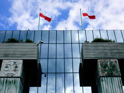 Rzeczniczka TSUE: „mieszany” skład orzekający w SN nie jest niezawisłym sądem