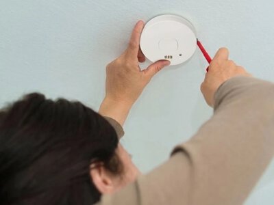 Za 19,90 zł kupiłem w Action święty spokój. Ten alarm obudzi mnie z najgłębszego snu