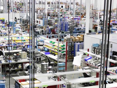 Przenoszą produkcję z Kanady do Polski. Komentarz polskiego oddziału