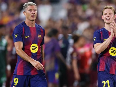 Przykra niespodzianka w USA i powrót do Barcelony. Flick wciąż go chce