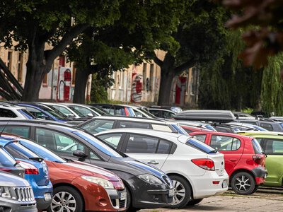 Ten parking jest droższy niż... doba w Hotelu Gołębiewskim w Pobierowie