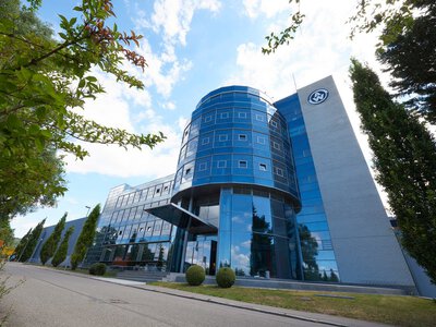 Znany dostawca BMW, Mercedesa i Porsche stoi na skraju bankructwa
