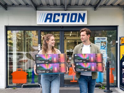 W Action za 77,90 zł. Taki Philips Hue kosztuje 1700 zł