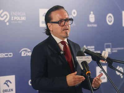 Local content to oczko w głowie ministra Wojciecha Balczuna. Ma ich więcej