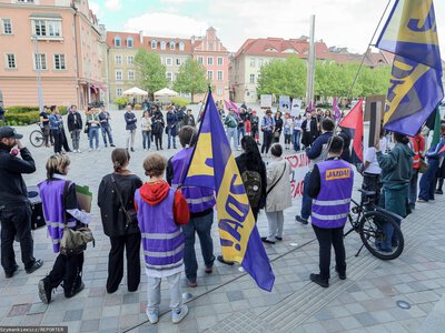 Oblał sztucznymi fekaliami dom celebrytów. Pracuje dla rządu