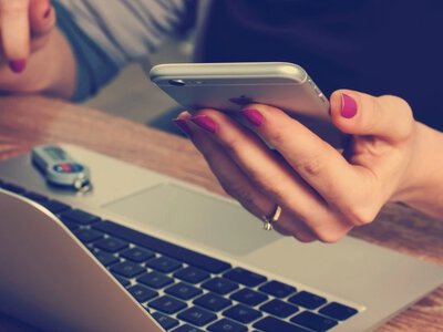 Abonament czy prepaid – kiedy warto przejść na umowę z operatorem?