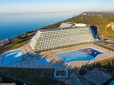 Gołębiewski w Pobierowie to nie hotel. Zaskakujące informacje