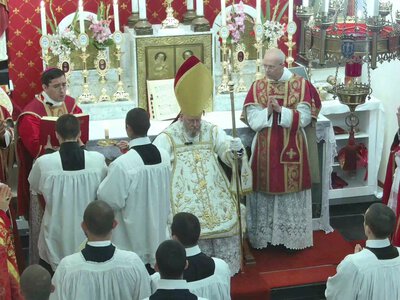 Zbuntowani mnisi wykluczeni z Kościoła katolickiego. Wierni mają zakaz utrzymywania z nimi kontaktów