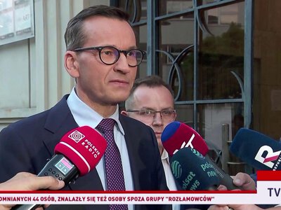 „Jak kiepski serial”. Morawiecki krytykuje decyzję władz PiS
