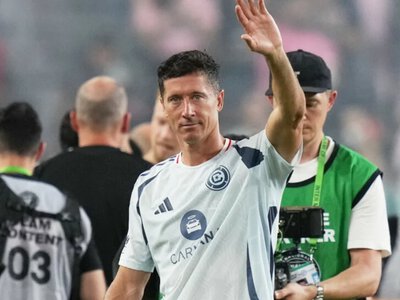 Pożegnanie w Chicago Fire. Kapitan zabrał głos. Wprost o Lewandowskim
