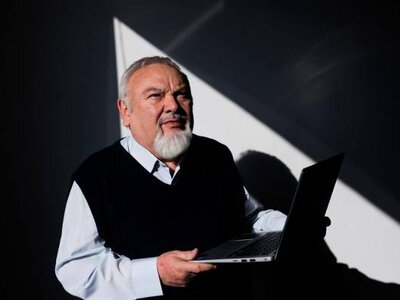 Ryszard Tadeusiewicz, profesor AGH: Zakłócenia sygnału GPS