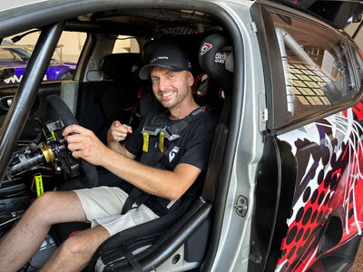 Kajetanowicz w Rajdzie Legend. Samochód WRC i widowiskowy powrót do przeszłości
