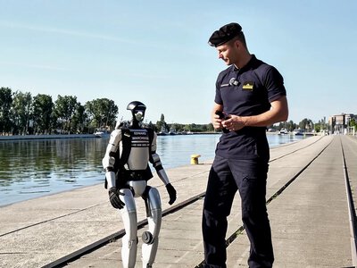 Marynarka RP wpuściła chińskiego robota, teraz usuwa dowody