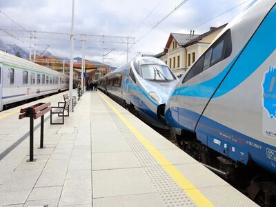 Polacy dosłownie rzucili się na pociągi. PKP Intercity ma nowy rekord