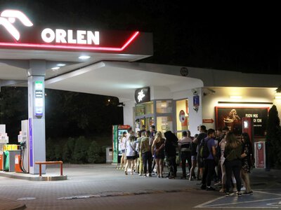 Prohibicja coraz bliżej. Ogólnopolski nocny zakaz sprzedaży alkoholu. Co ze stacjami paliw?