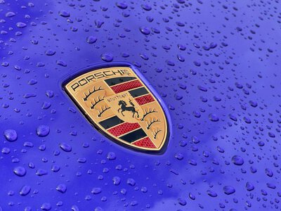 Niemiecka logika. Porsche opuszcza Volkswagena i dołącza do Xpenga. Ucieczka przed karą za emisję