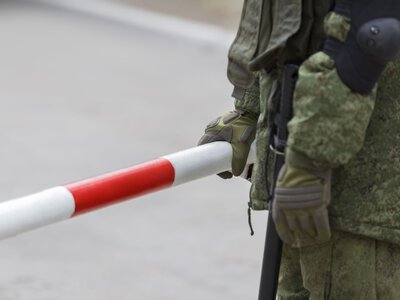 Płacą 6 tys. netto, dopłacają do mieszkania. Wciąż brakuje chętnych
