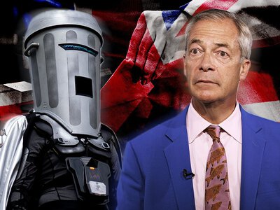 Nosi kosz na głowie, stawi czoła Farage'owi. Dziwactwa na Wyspach