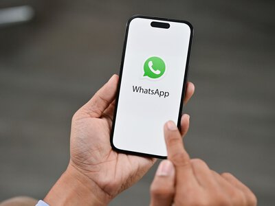 WhatsApp automatycznie oznaczy takie wiadomości. Lepiej włącz