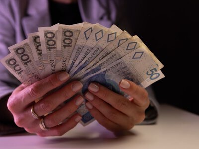 Polacy donoszą do fiskusa. Na sąsiada i rodzinę
