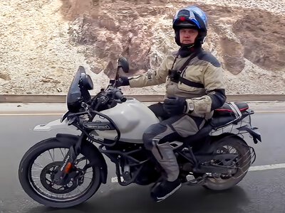 Royal Enfield Himalayan 450. Czy dowozi, czy tylko obiecuje? Test w Himalajach