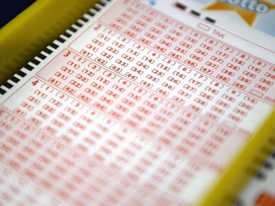 Wyniki Lotto w sobotę 15 sierpnia 2026. Poznaj wyniki losowania i wygrane liczby