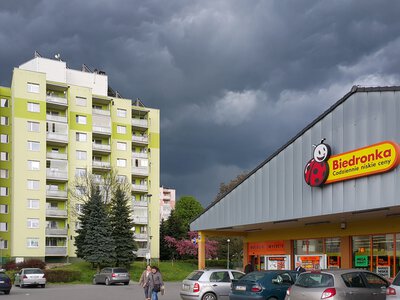 Biedronka wyprzedaje za 49,99 zł. Unikaj jak ognia