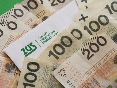 Renta wdowia wzrośnie. Niektórzy zyskają nawet kilkaset złotych miesięcznie