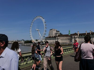 Polacy mogą stracić świadczenia w UK. Lider sondaży chce zmian