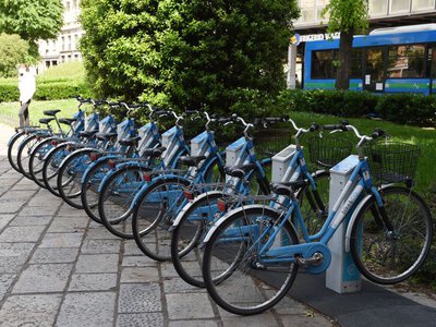 Zemsta burmistrza Como. Zakazuje jednośladów po potrąceniu przez rowerzystę