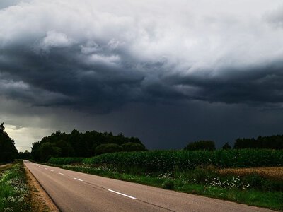 Nadciągają upały i burze. Alerty RCB dla kilku regionów