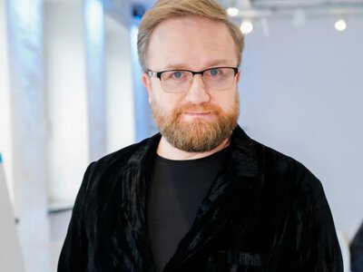 Kasprzykowski ma kiepskie doświadczenia. Nie szczędzi gorzkich słów
