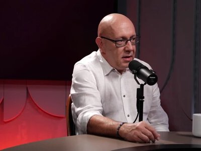 Mózg zaszyty w brzuchu. Na co dzień obcuje z bestialstwem morderców