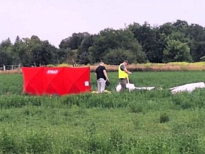 Tragedia w Lesznie. Szybowiec runął na ziemię, pilot nie żyje
