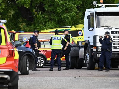 Atak mieczem w szwedzkiej szkole. Jedna osoba nie żyje, zatrzymany 18-latek