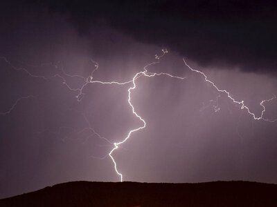 Silne burze nad Polską. Setki interwencji strażaków